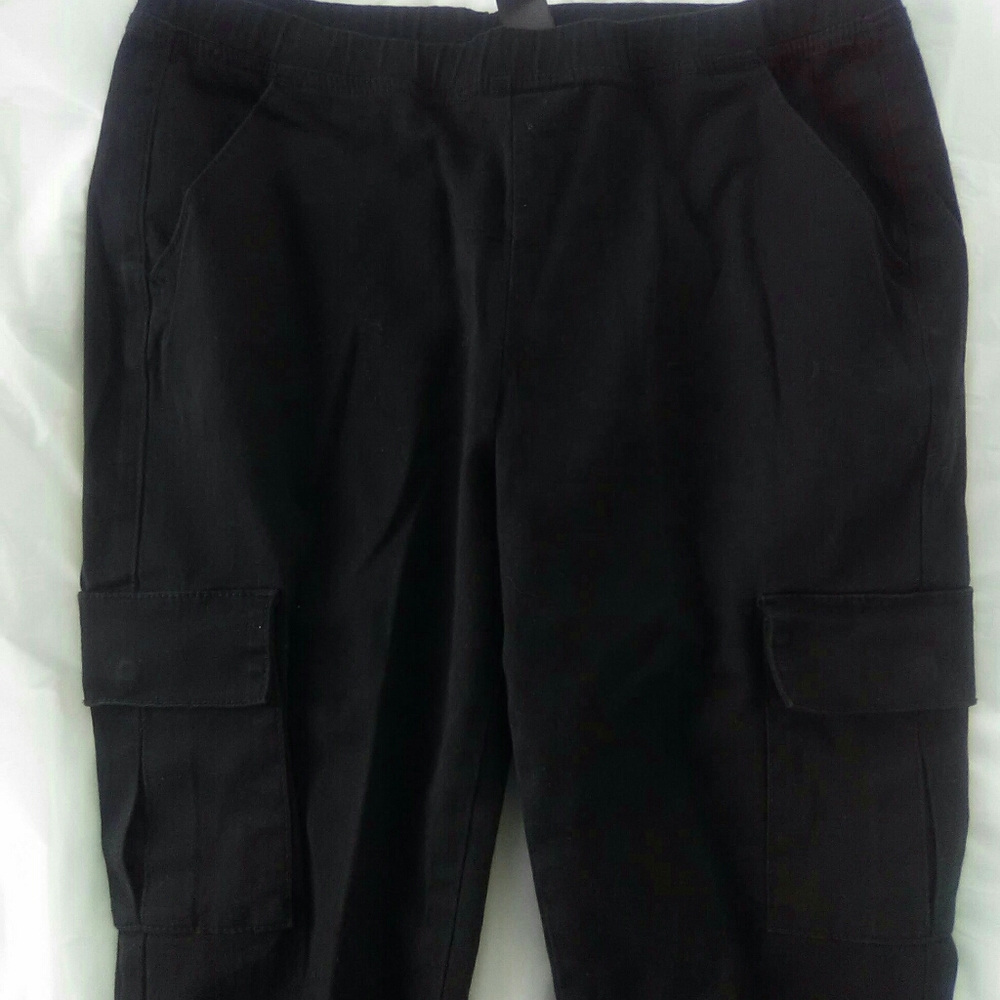 🟢 BISOU BISOU Black Pull on Straight Leg Pants
